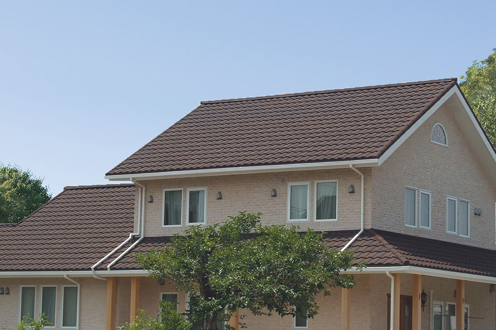 STONE-COATED METAL ROOF TILES