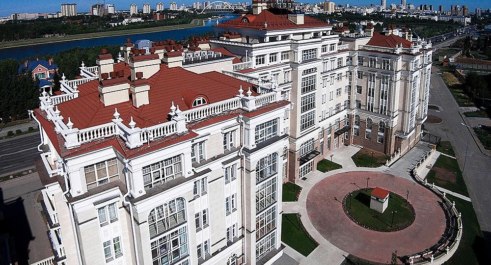 STONE-COATED METAL ROOF TILES