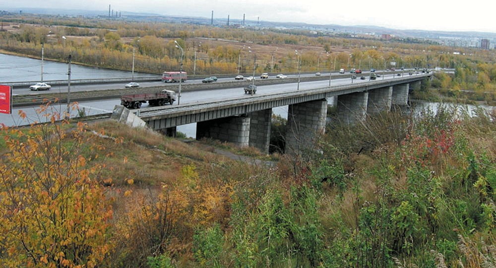 Oktyabrskiy Bridge