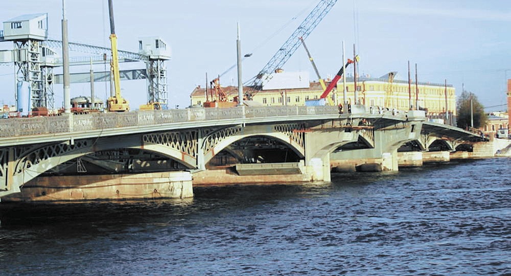 Blagoveshchensk Bridge